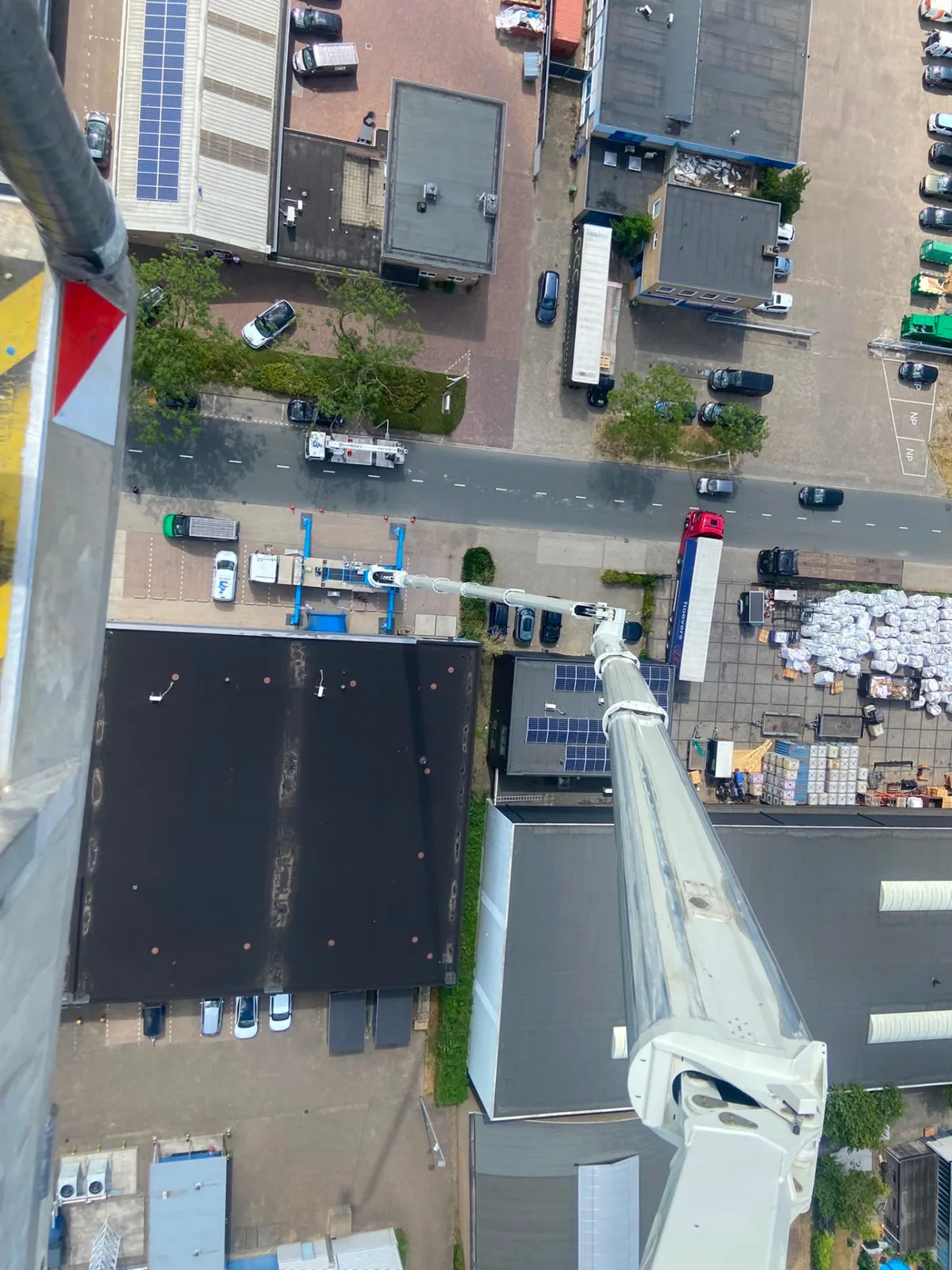 Ausblick aus dem Arbeitskorb der 90 Meter RUTHMANN T900HF über Arnheim
